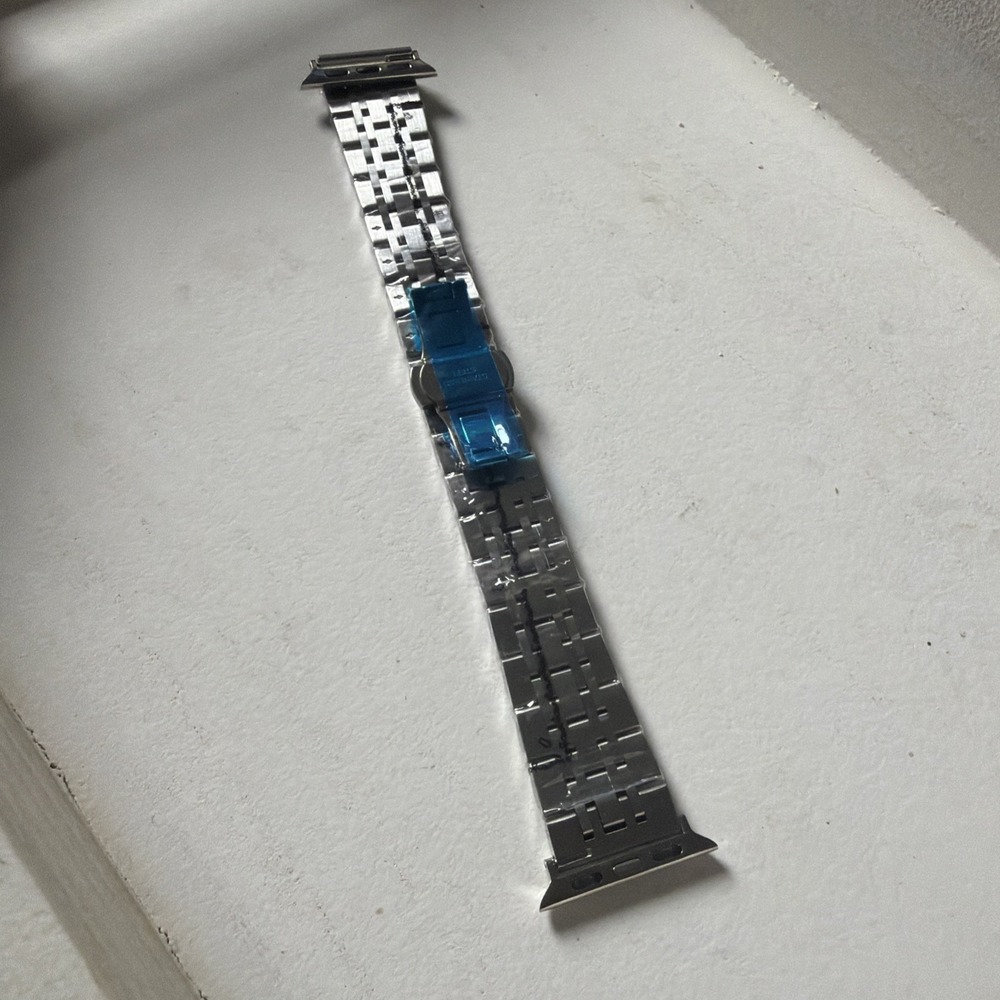 Stainless Steel Bracelet Strap Band For Apple Watch Series 6 5 4 3 2 SE New - Picture 4 of 13